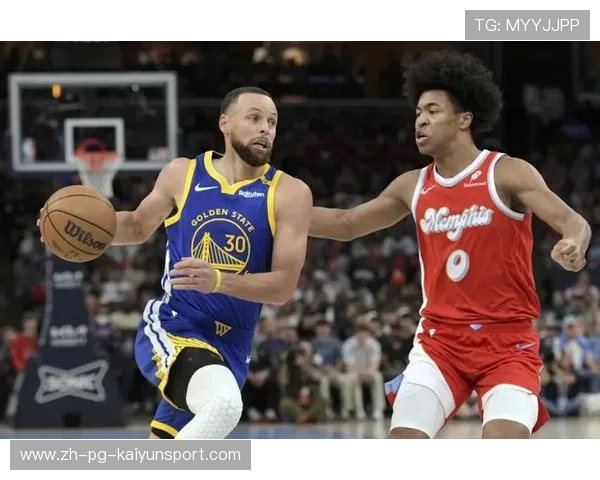 勇士末节爆发逆转击败灰熊，勇士遭31分逆转第四节