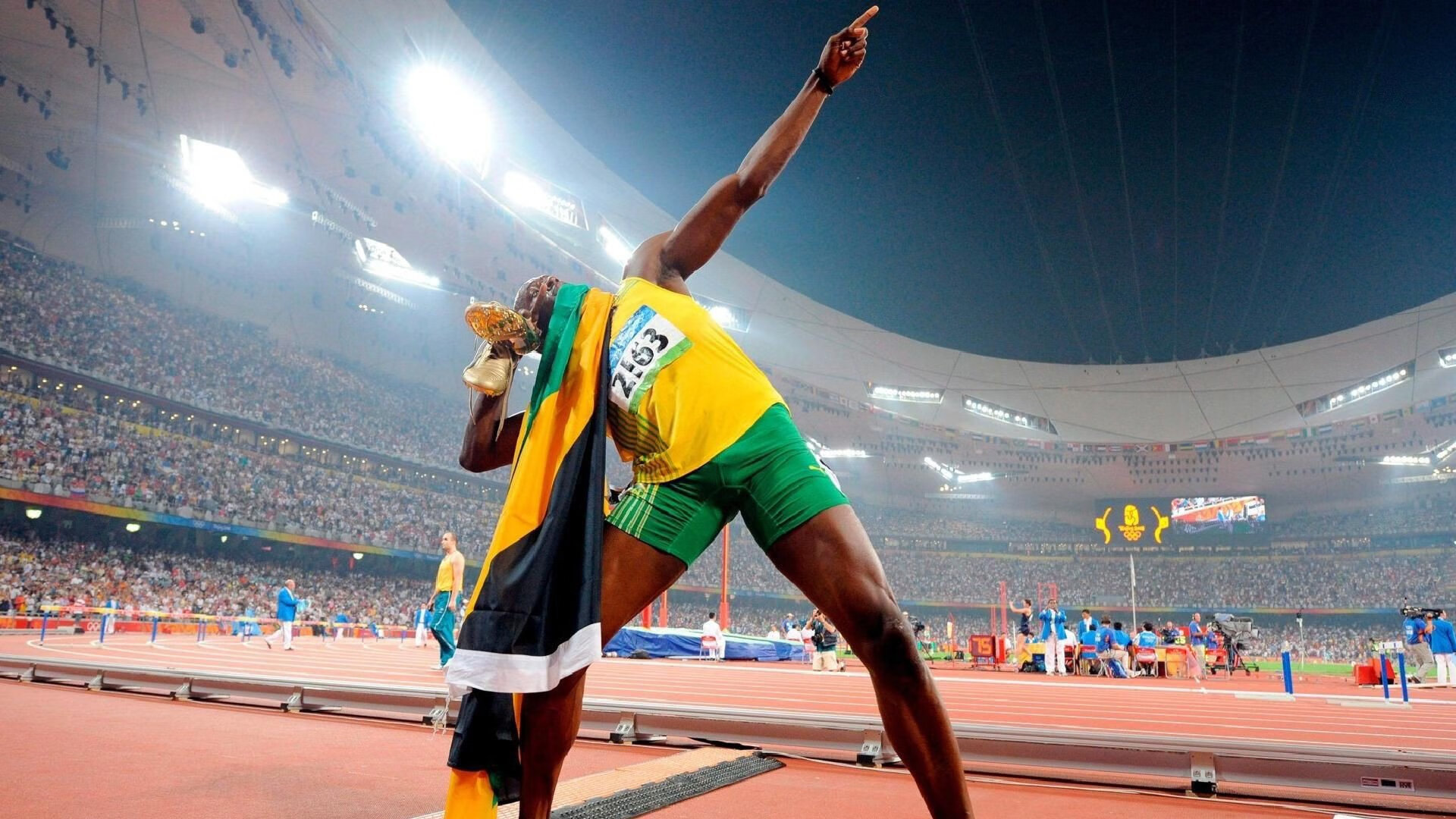 拜仁慕尼黑持续高歌猛进，德甲领跑在望